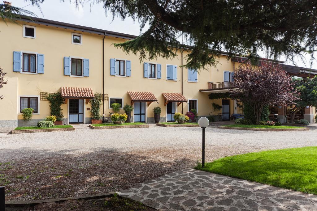 Апартаменти Cason Degli Ulivi Rivoli Veronese Екстер'єр фото